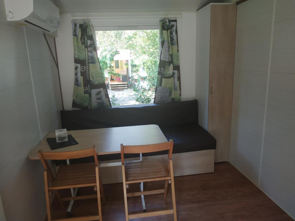 Camping Les Sables Tournon-sur-Rhone
